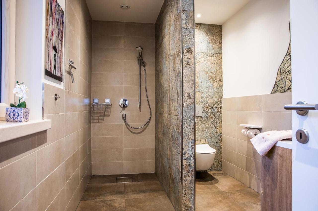 Haus Lukic Apartment Капрун Екстериор снимка