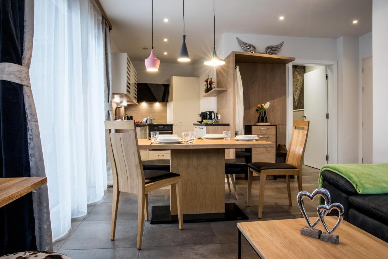 Haus Lukic Apartment Капрун Екстериор снимка