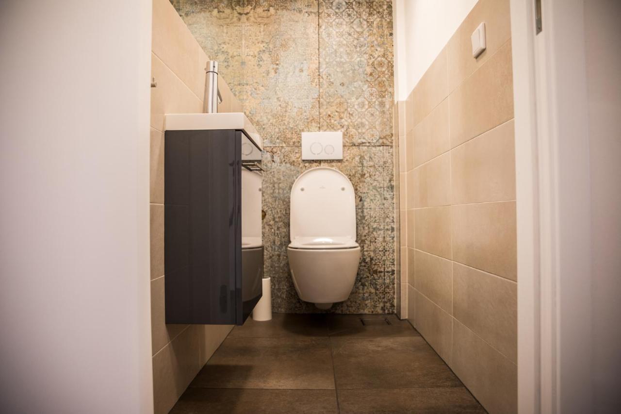 Haus Lukic Apartment Капрун Екстериор снимка