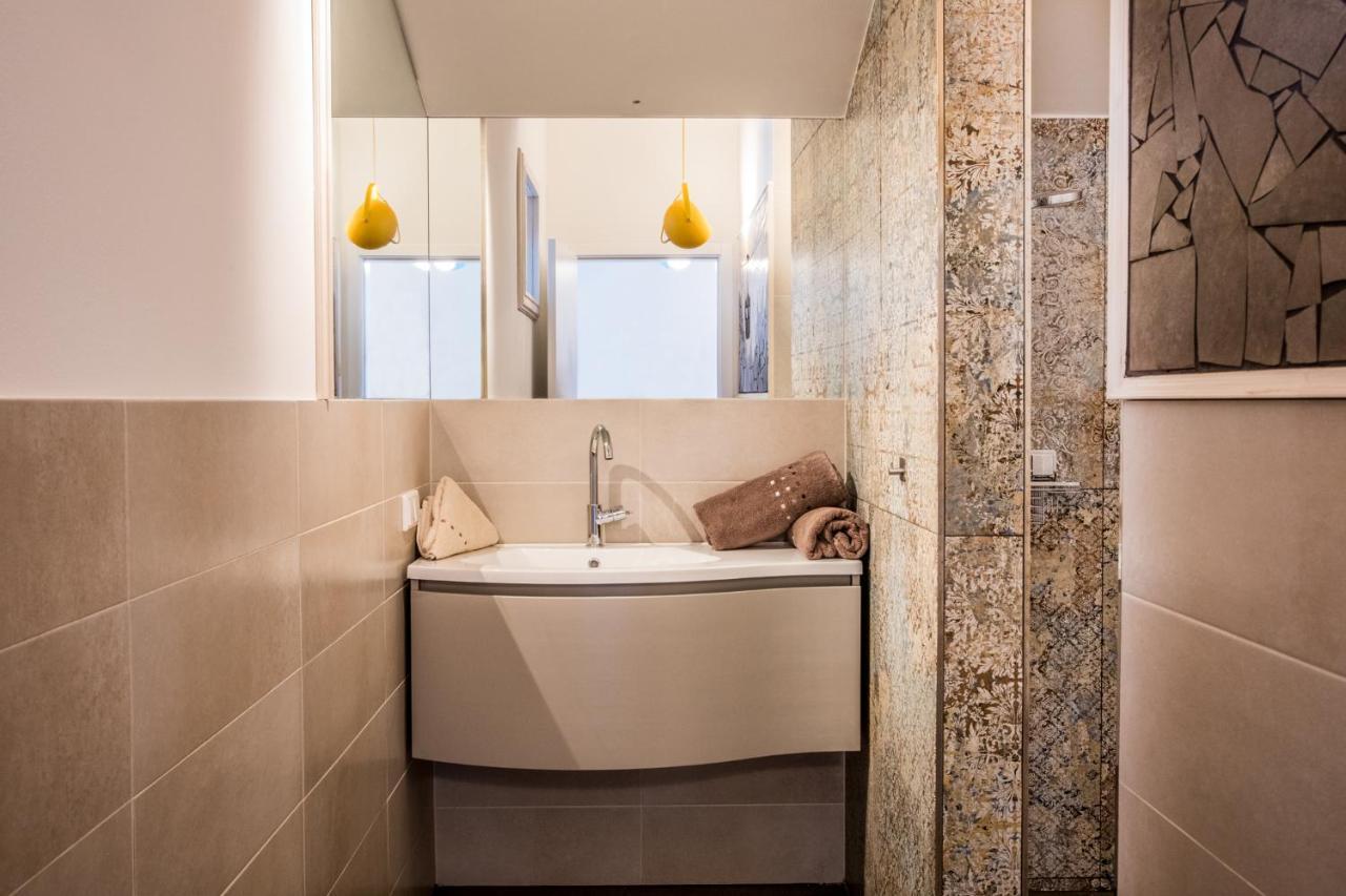 Haus Lukic Apartment Капрун Екстериор снимка